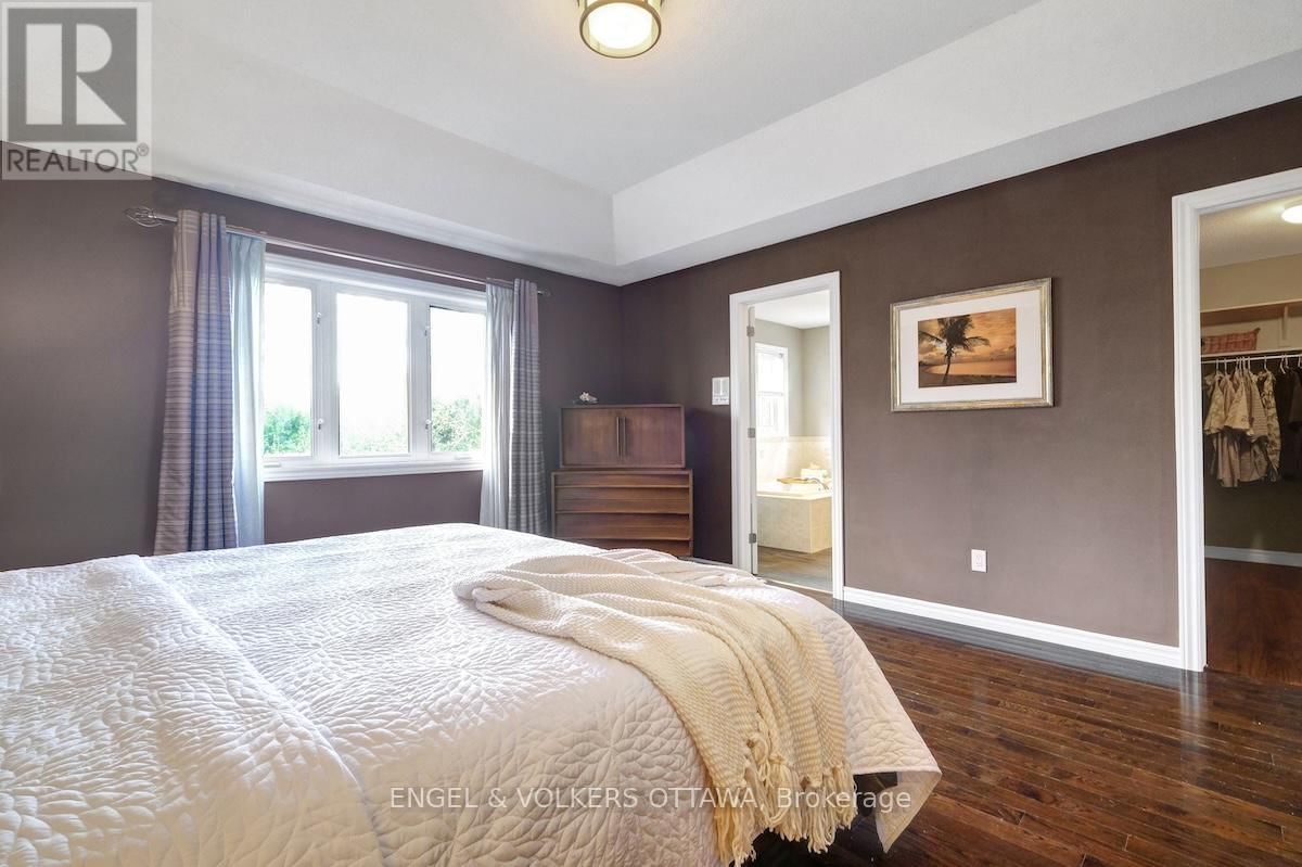 59 FRONTENAC BOULEVARD Image 24