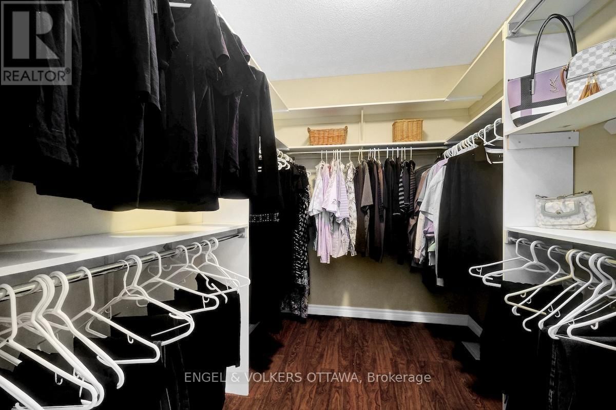 59 FRONTENAC BOULEVARD Image 25