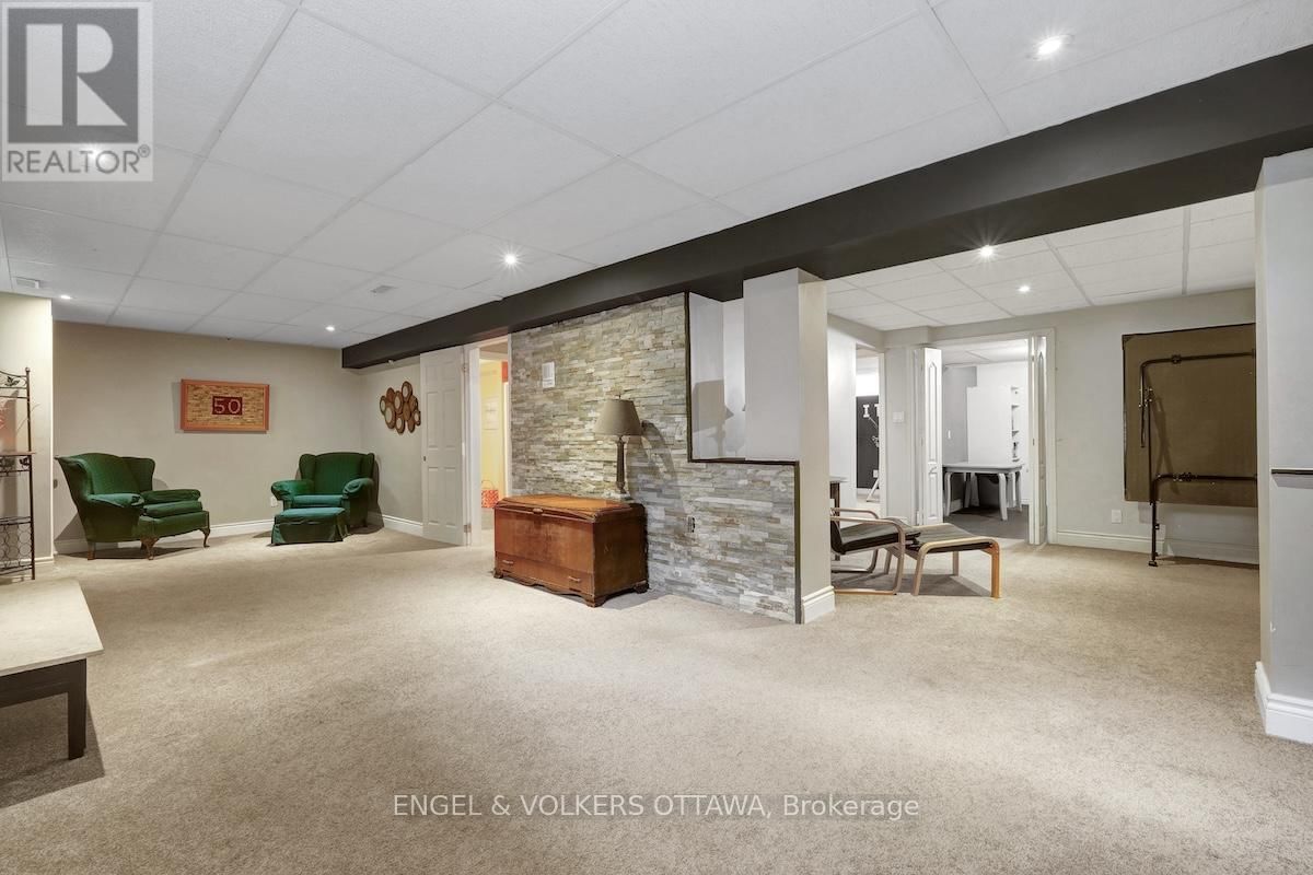 59 FRONTENAC BOULEVARD Image 35