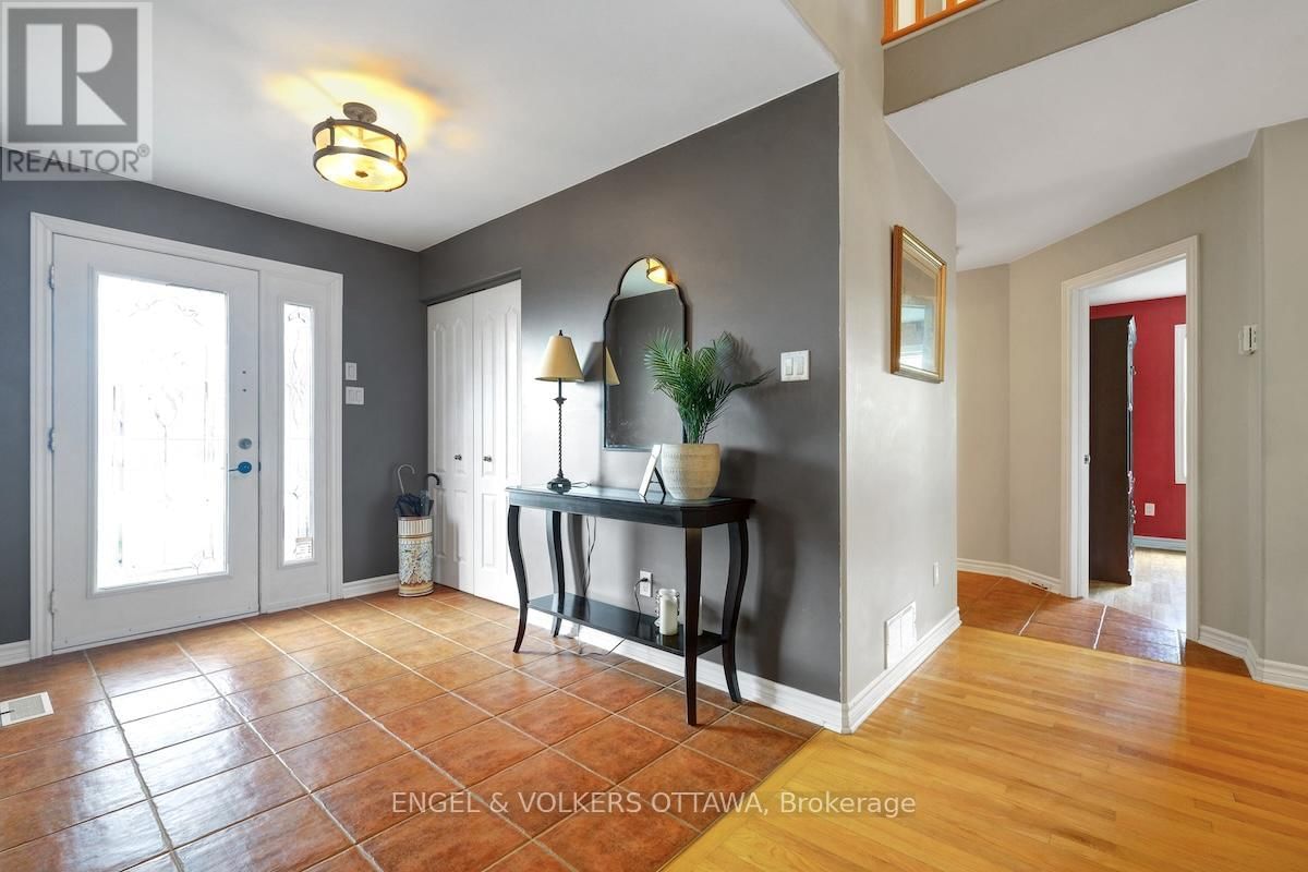 59 FRONTENAC BOULEVARD Image 5