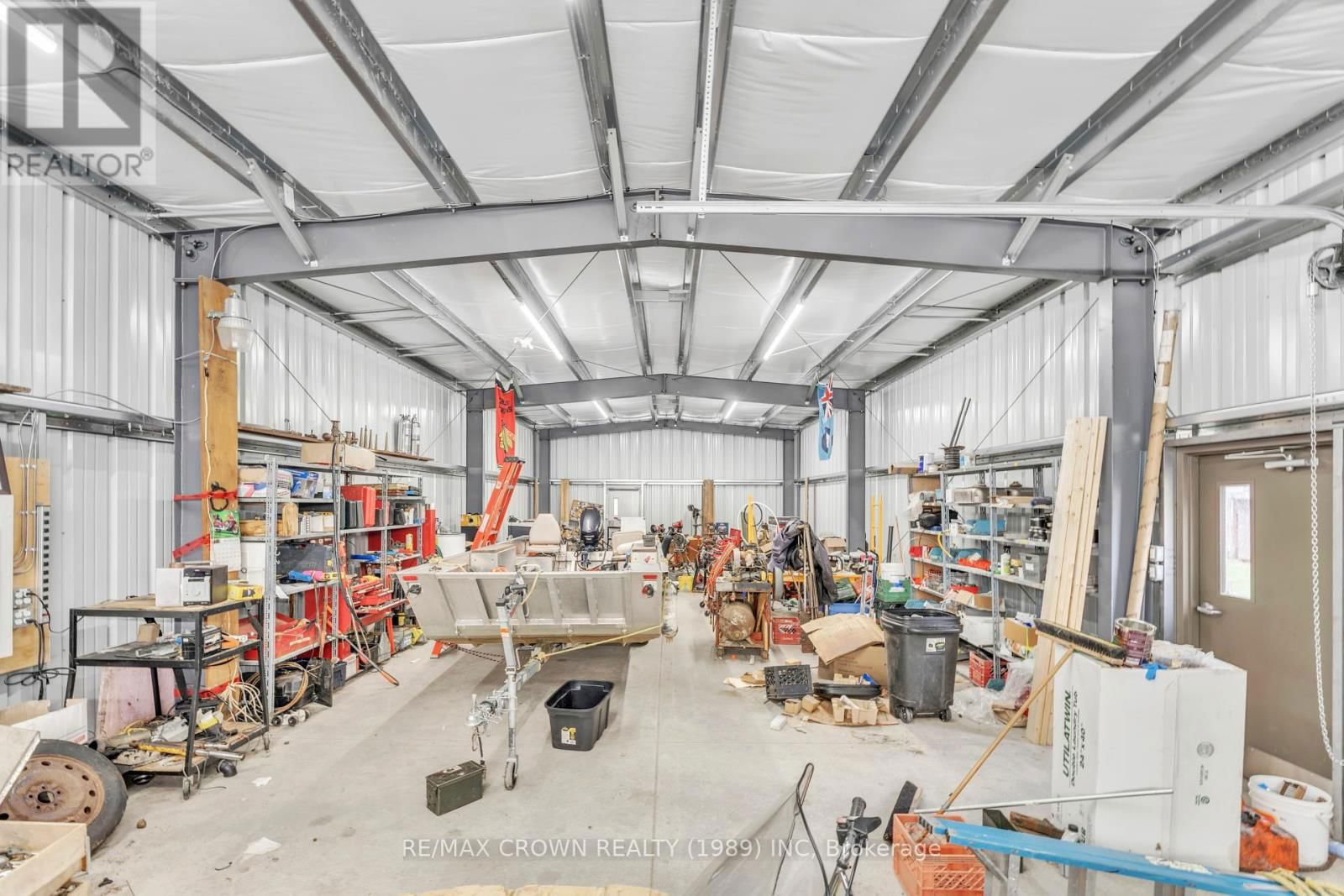 300 WIDDIFIELD STATION ROAD Image 13