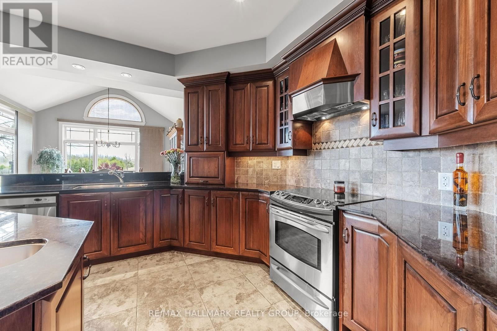 6980 MANSFIELD ROAD Image 21