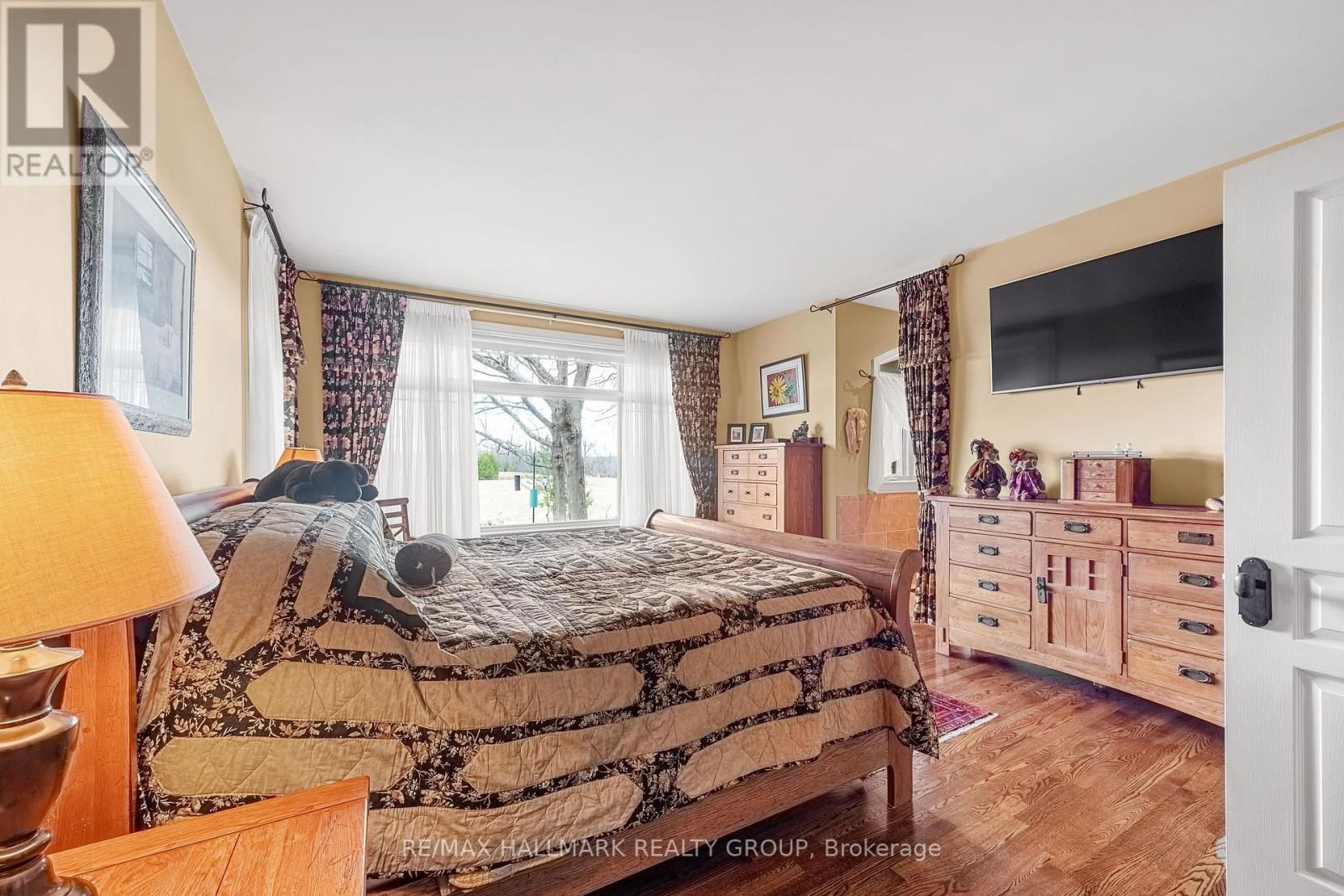 6980 MANSFIELD ROAD Image 29