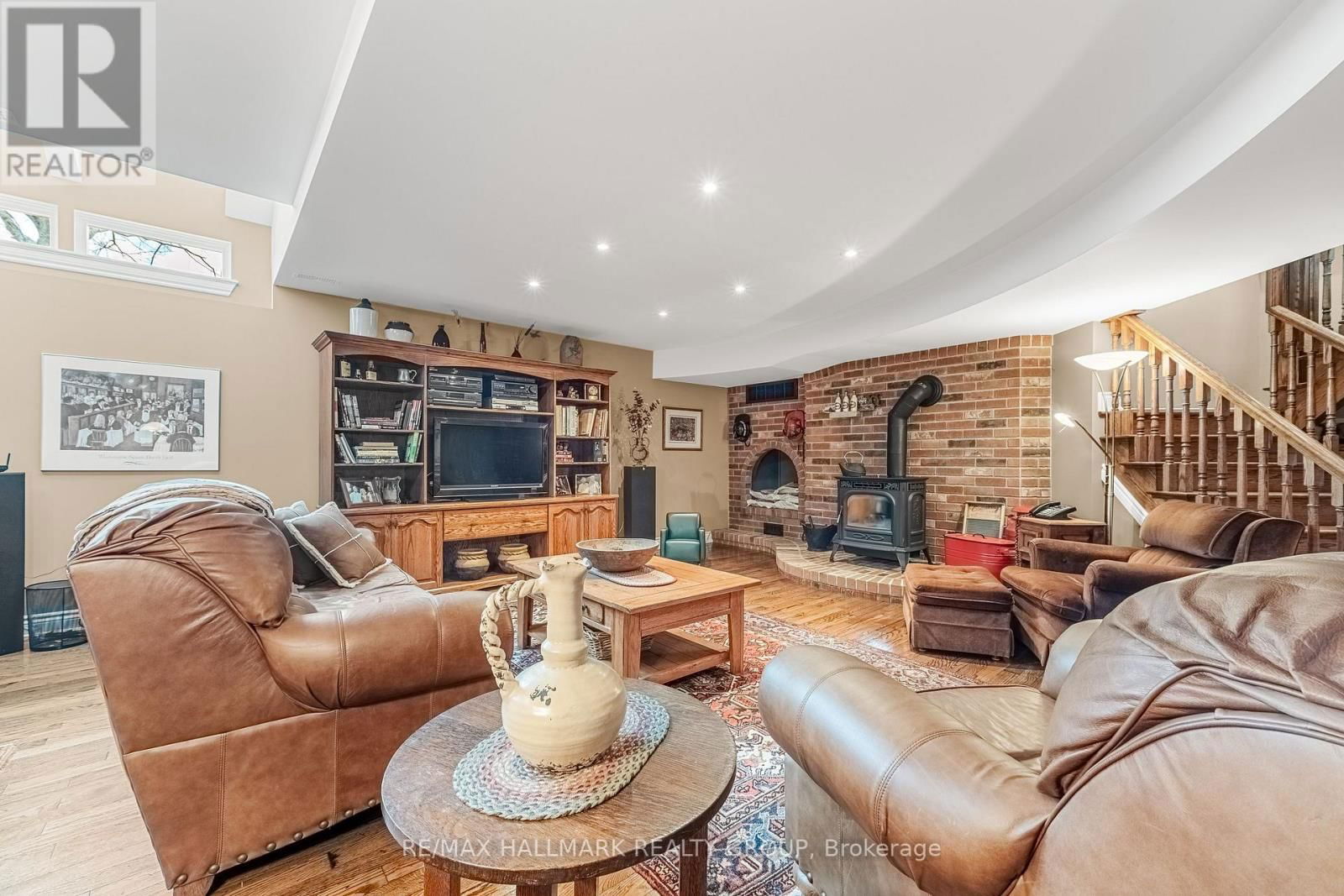 6980 MANSFIELD ROAD Image 34