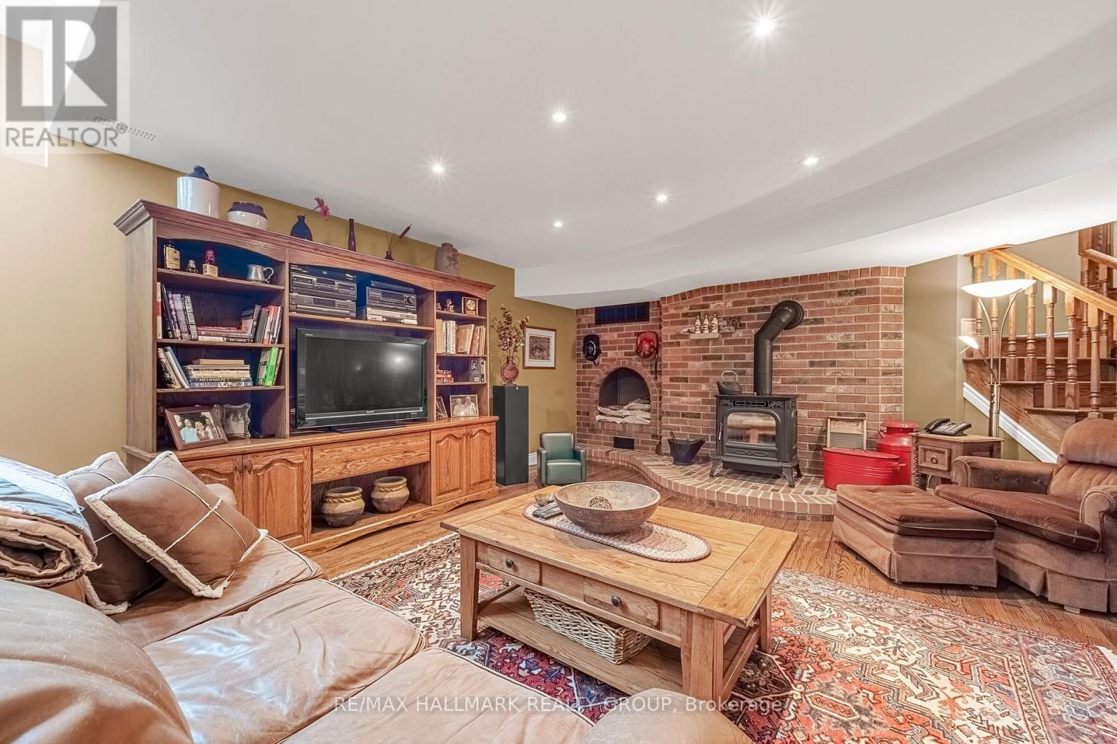 6980 MANSFIELD ROAD Image 35