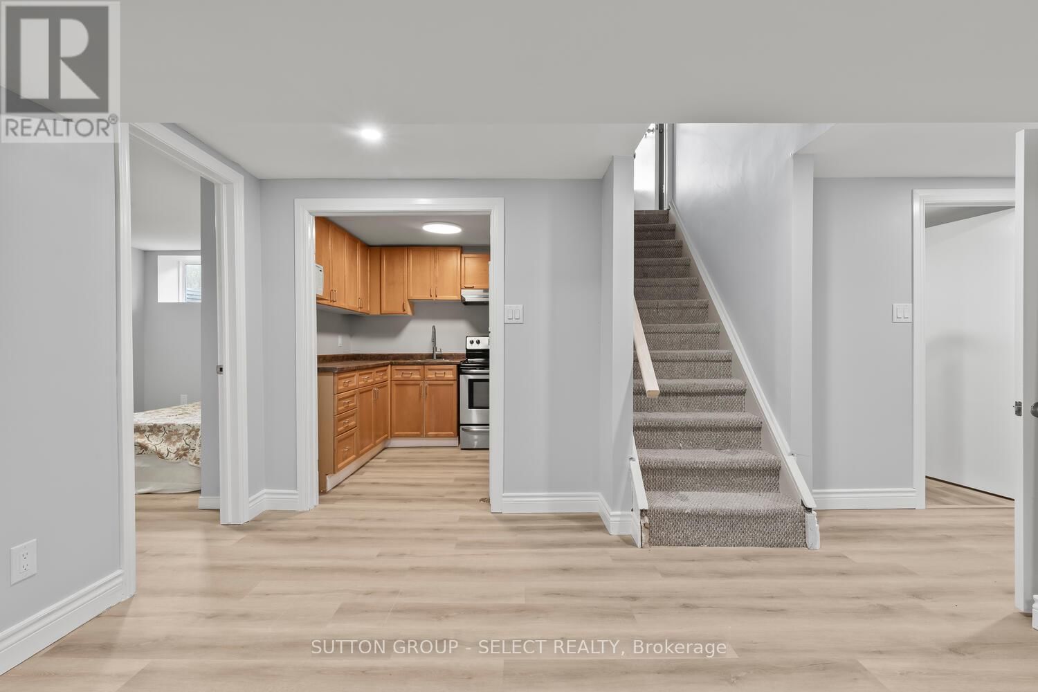 74 ARCHER CRESCENT Image 27