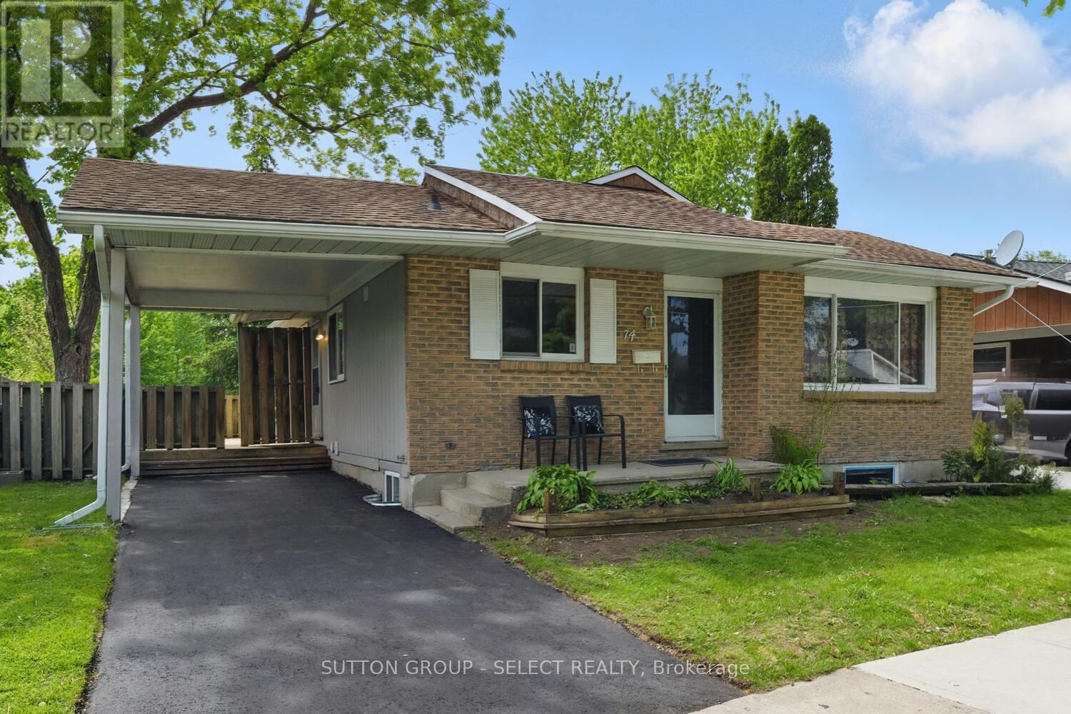 74 ARCHER CRESCENT Image 3
