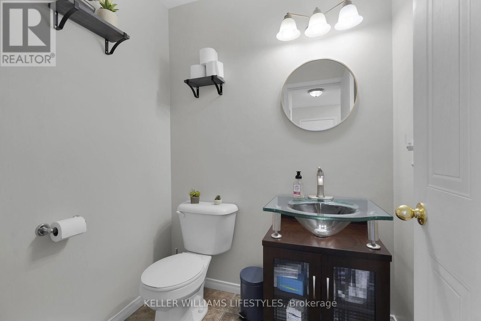1226 DARNLEY BOULEVARD Image 22
