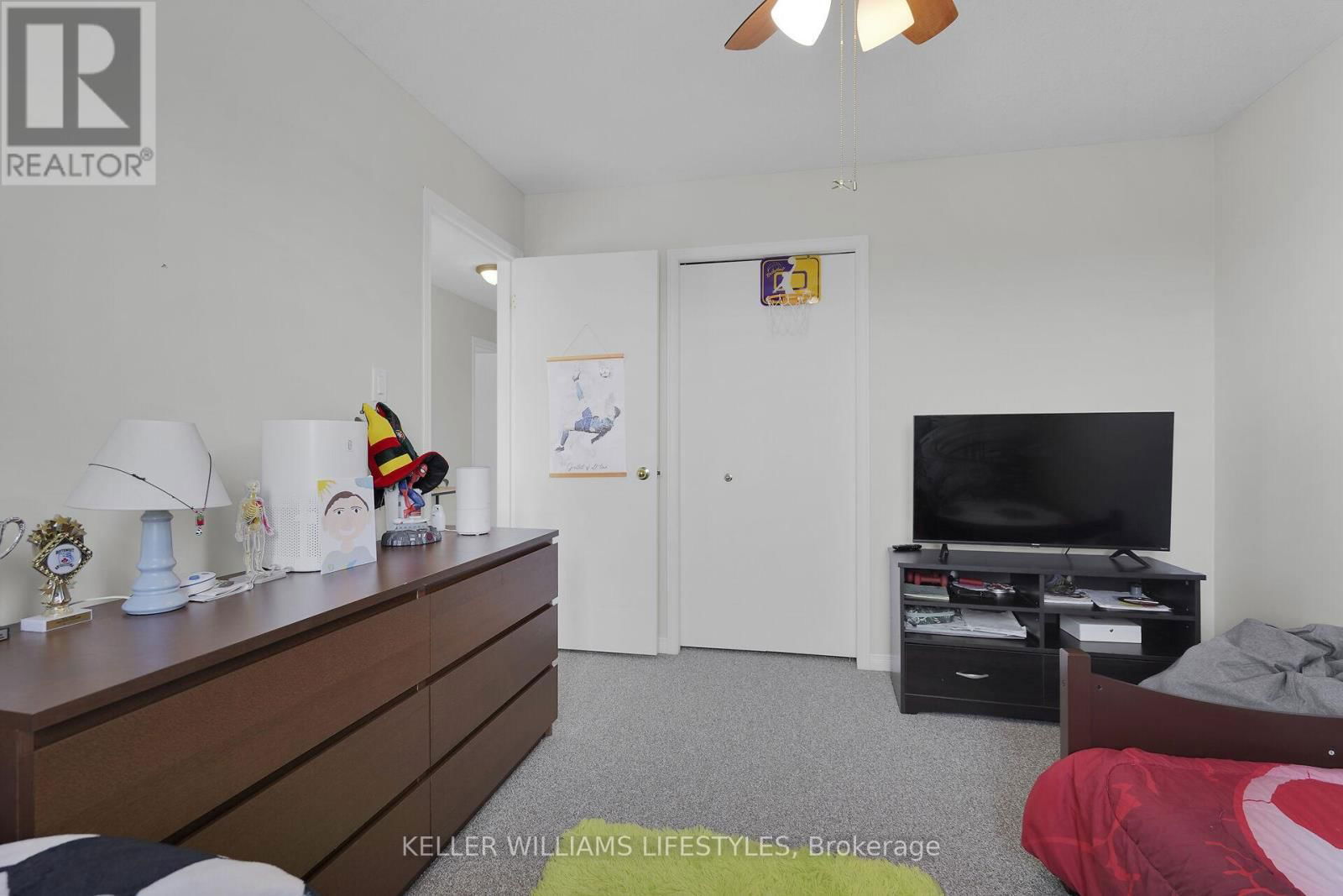 1226 DARNLEY BOULEVARD Image 28
