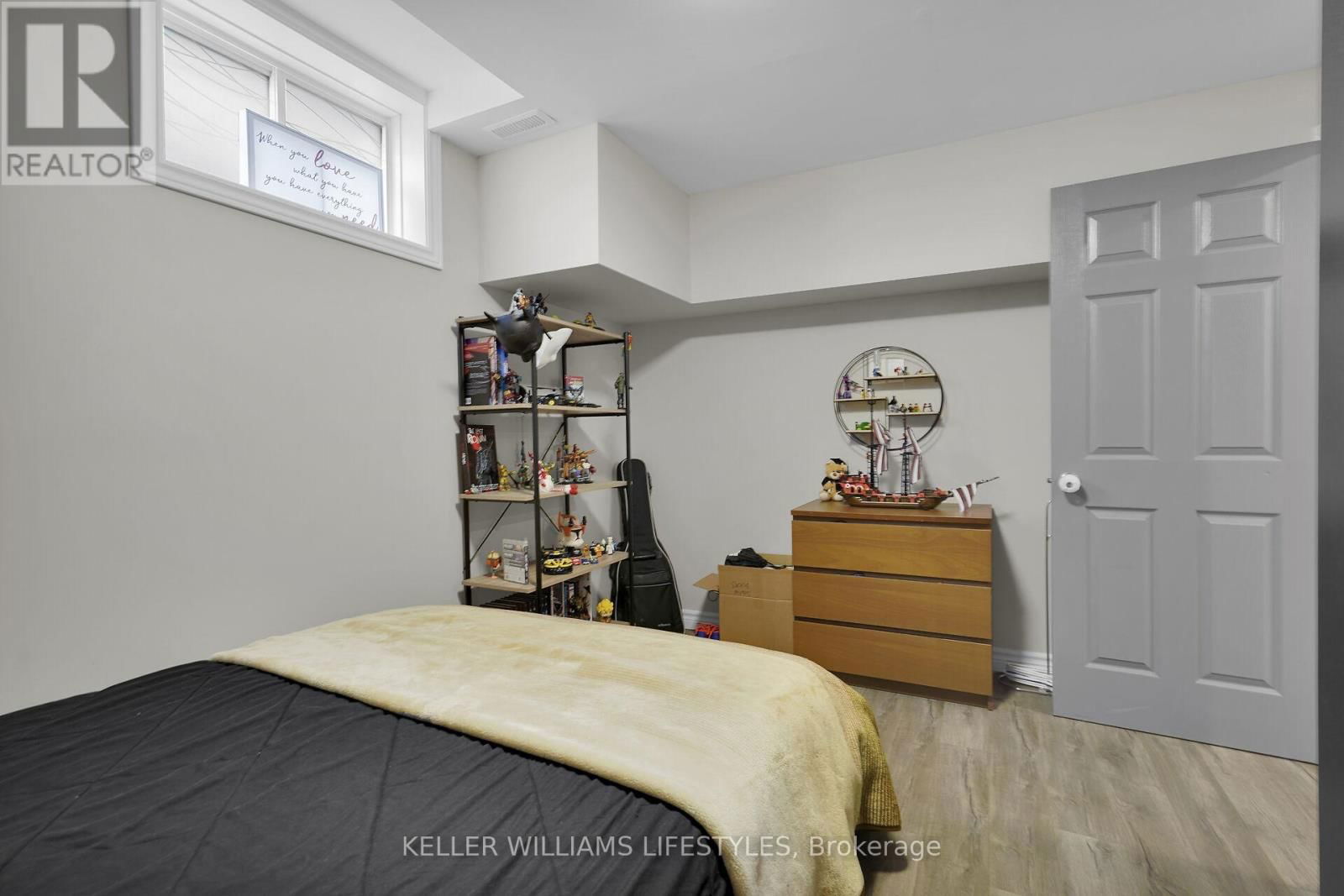 1226 DARNLEY BOULEVARD Image 35