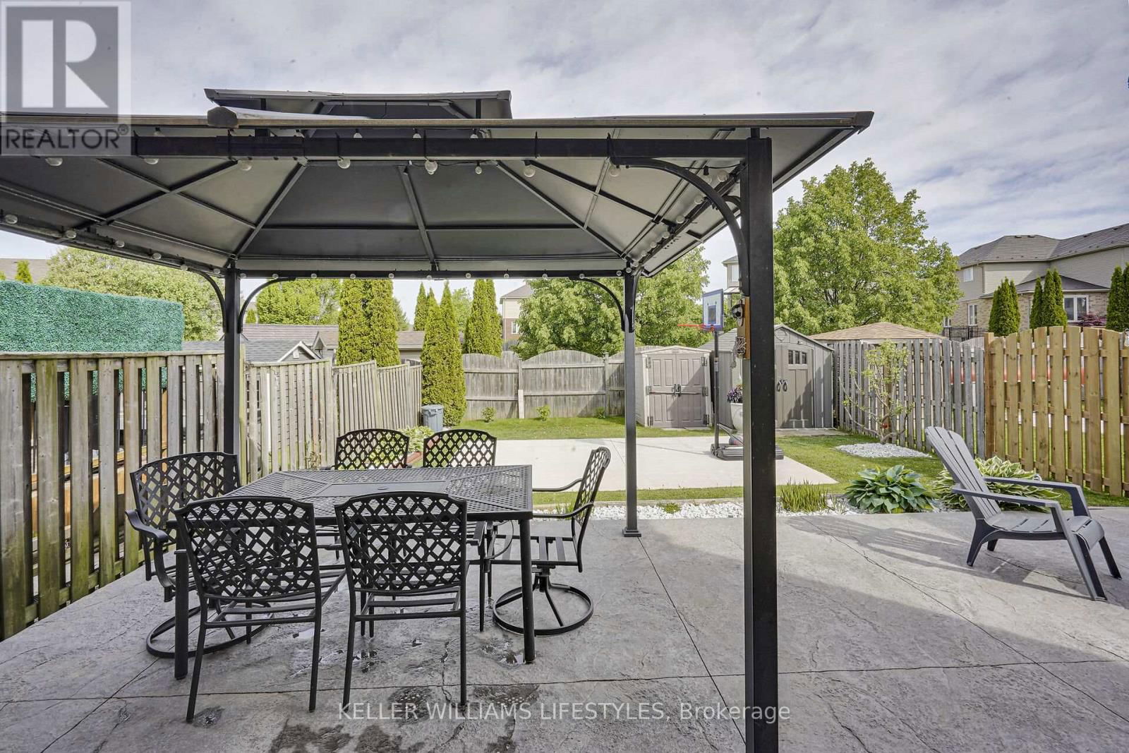 1226 DARNLEY BOULEVARD Image 37