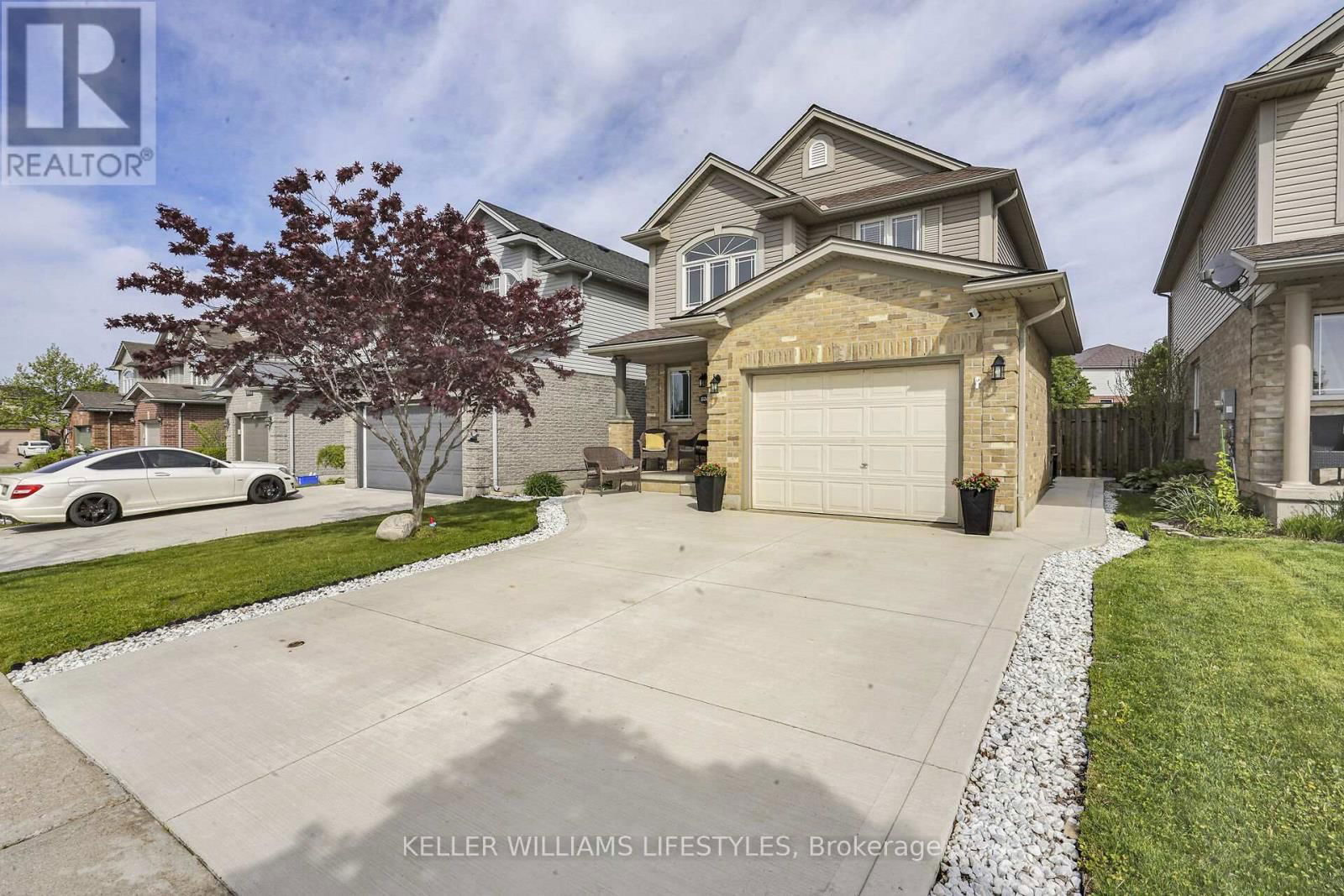 1226 DARNLEY BOULEVARD Image 6