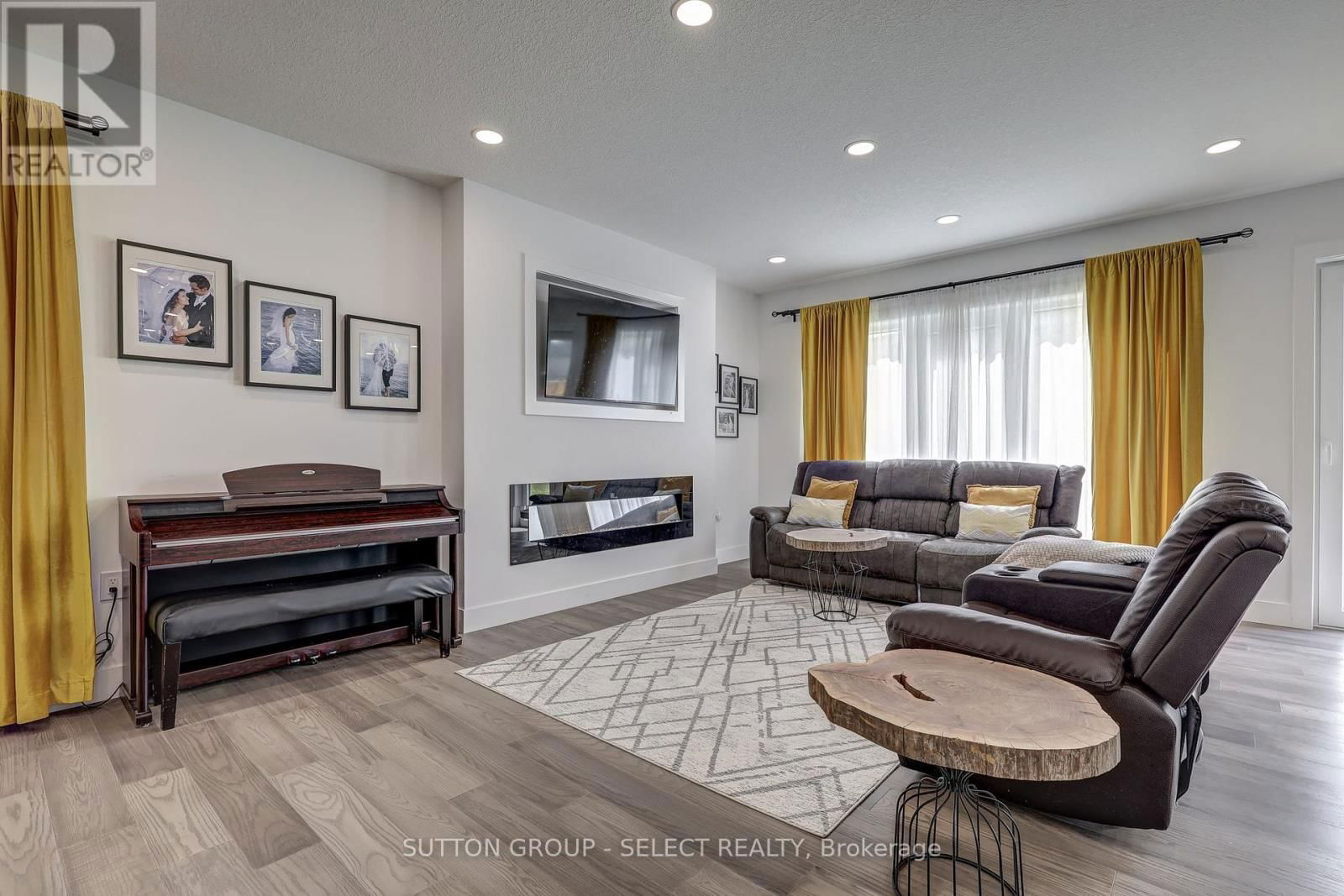 144 WINLOW WAY Image 7