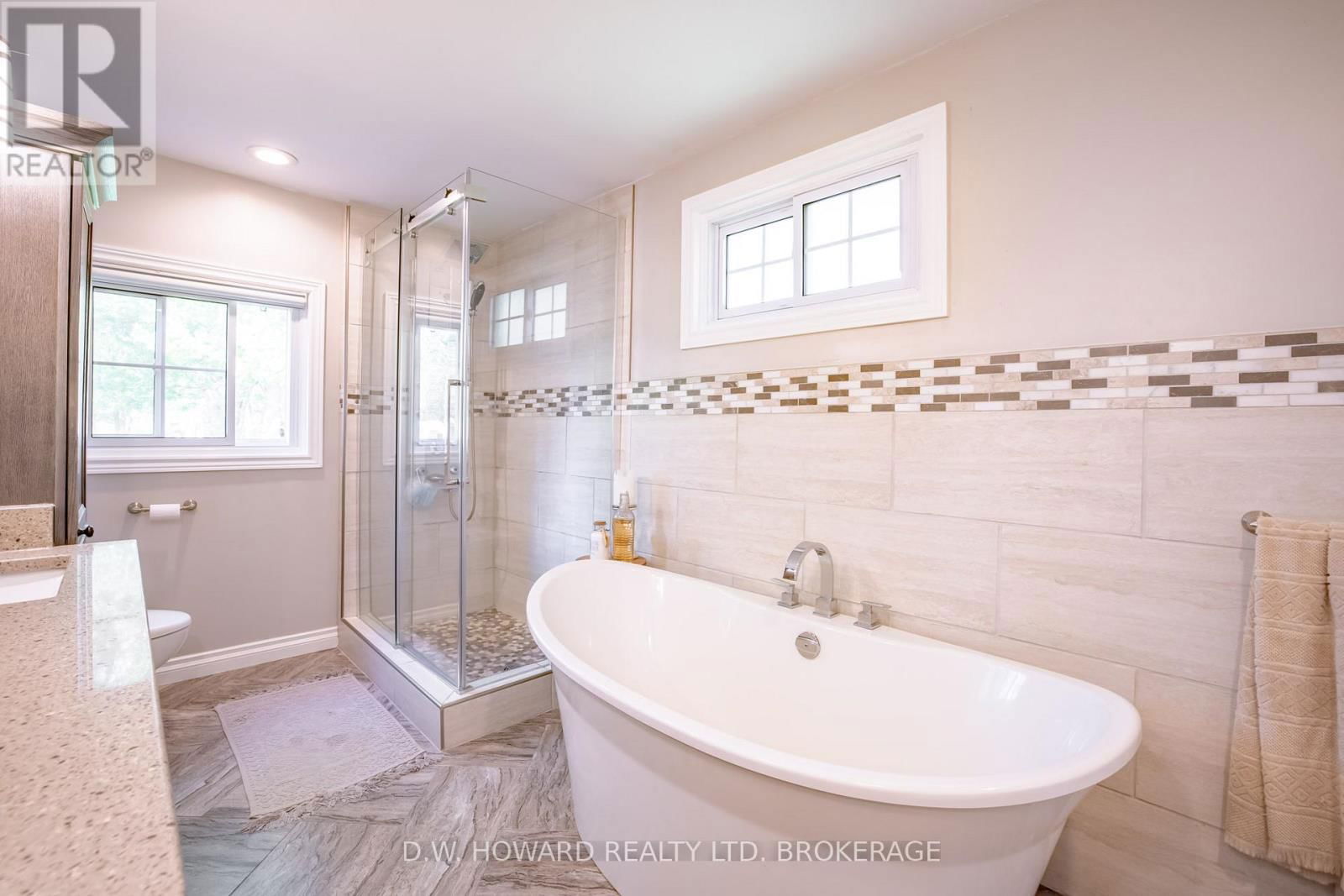 972 SILVER BAY ROAD Image 15