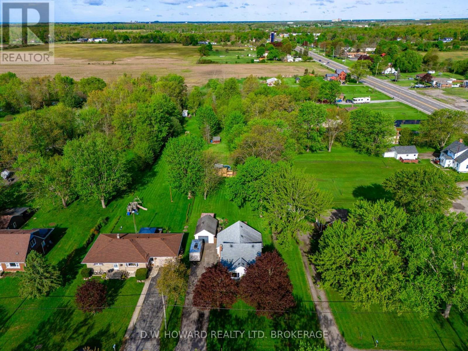 972 SILVER BAY ROAD Image 25