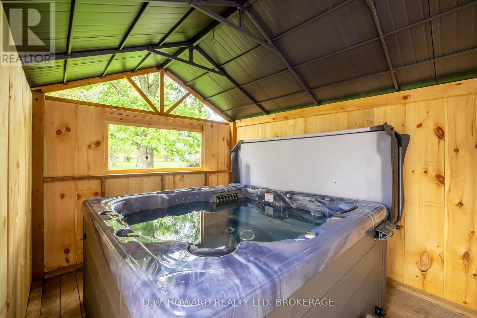 972 SILVER BAY ROAD Image 37