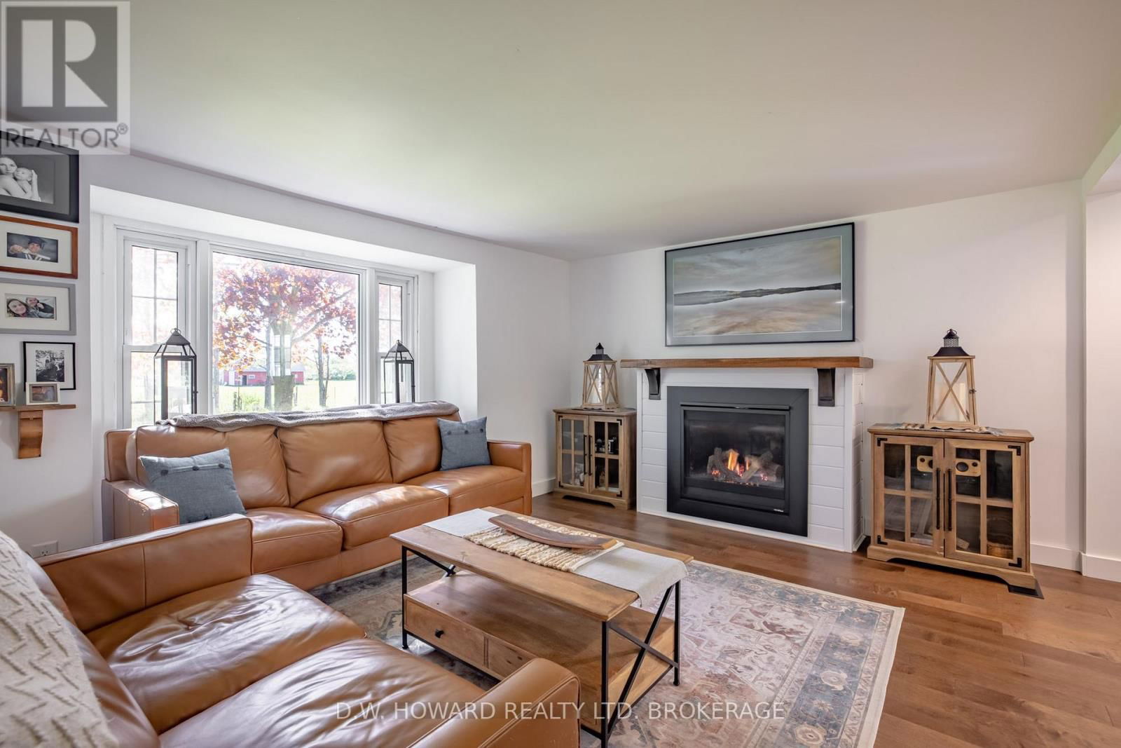 972 SILVER BAY ROAD Image 8