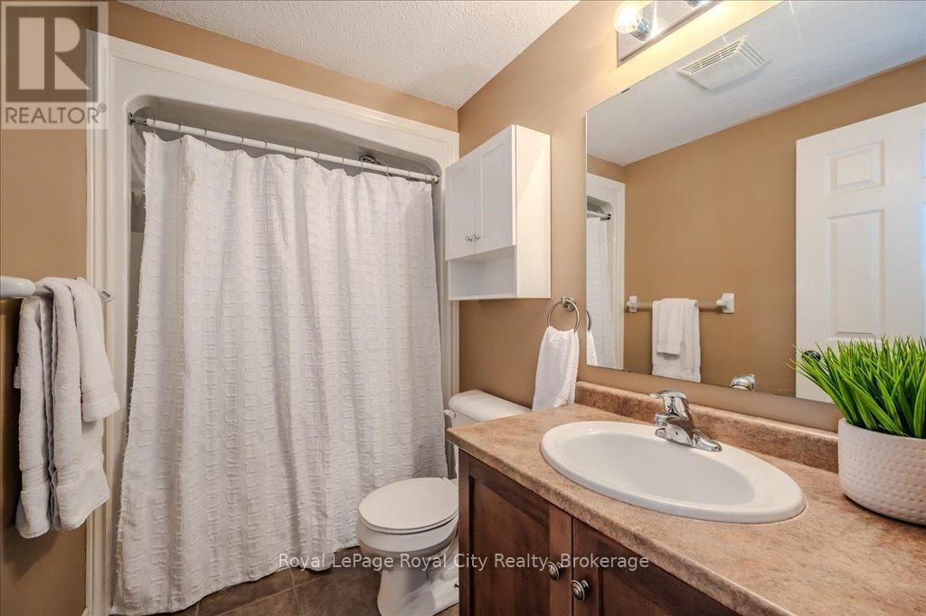 4 - 361 ARKELL ROAD Image 27