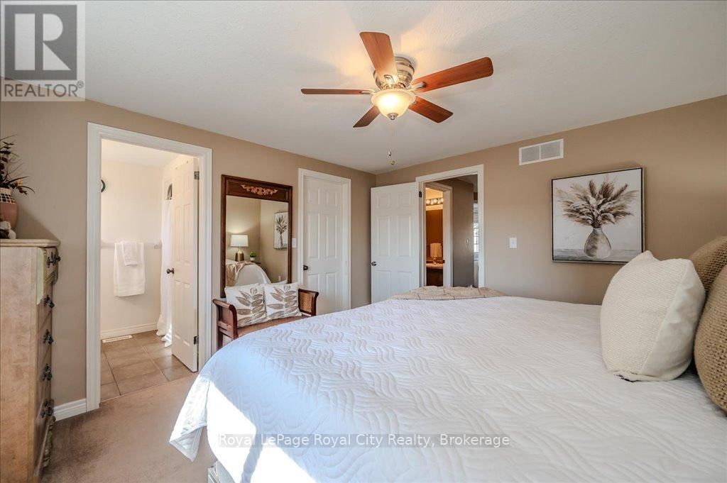 4 - 361 ARKELL ROAD Image 29
