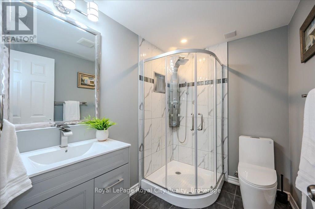 4 - 361 ARKELL ROAD Image 35