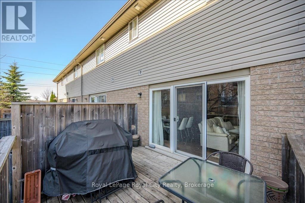 4 - 361 ARKELL ROAD Image 38