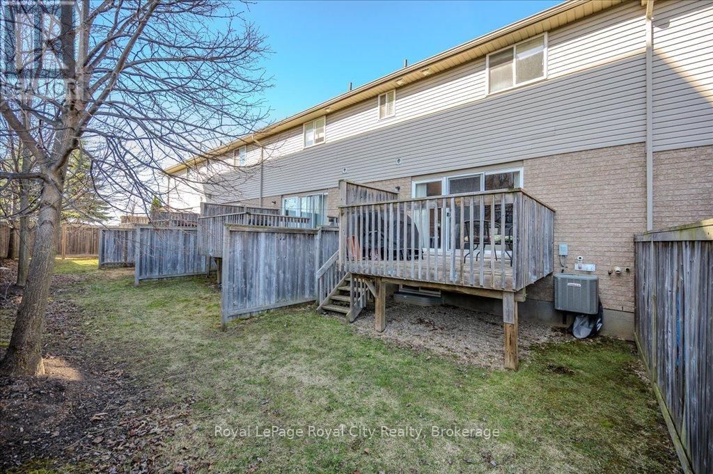 4 - 361 ARKELL ROAD Image 39