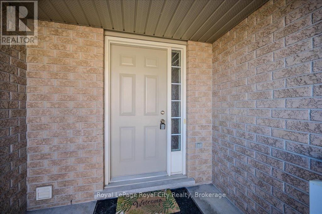 4 - 361 ARKELL ROAD Image 6