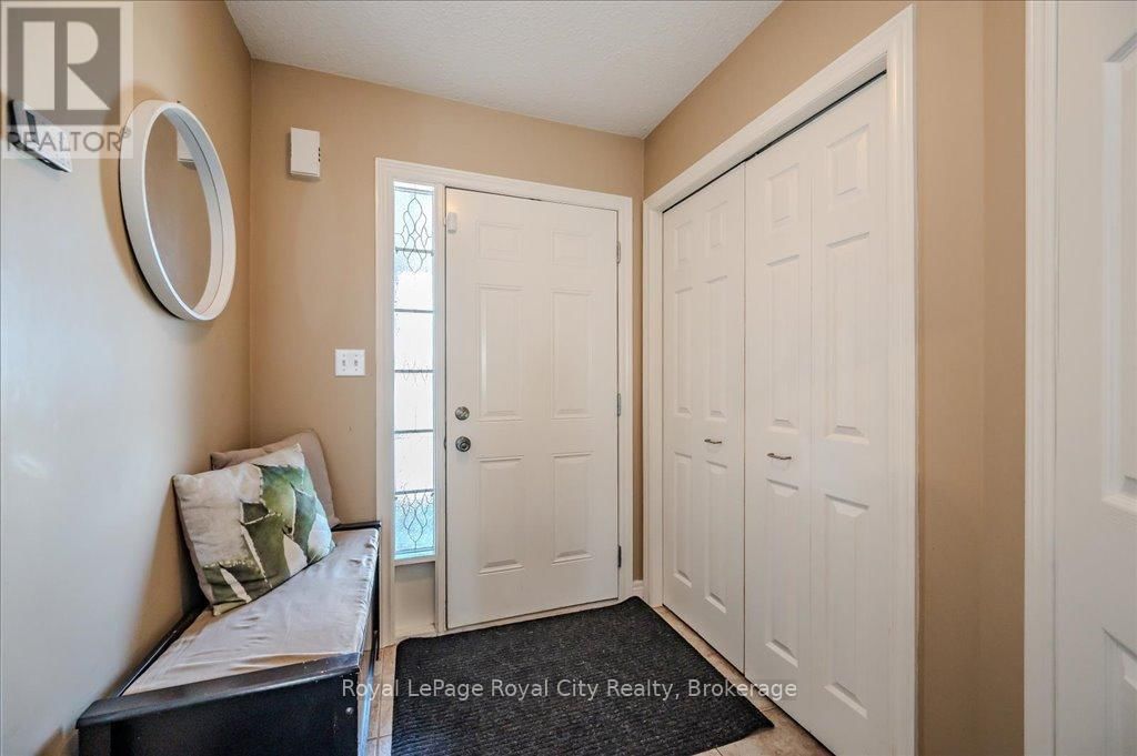 4 - 361 ARKELL ROAD Image 7