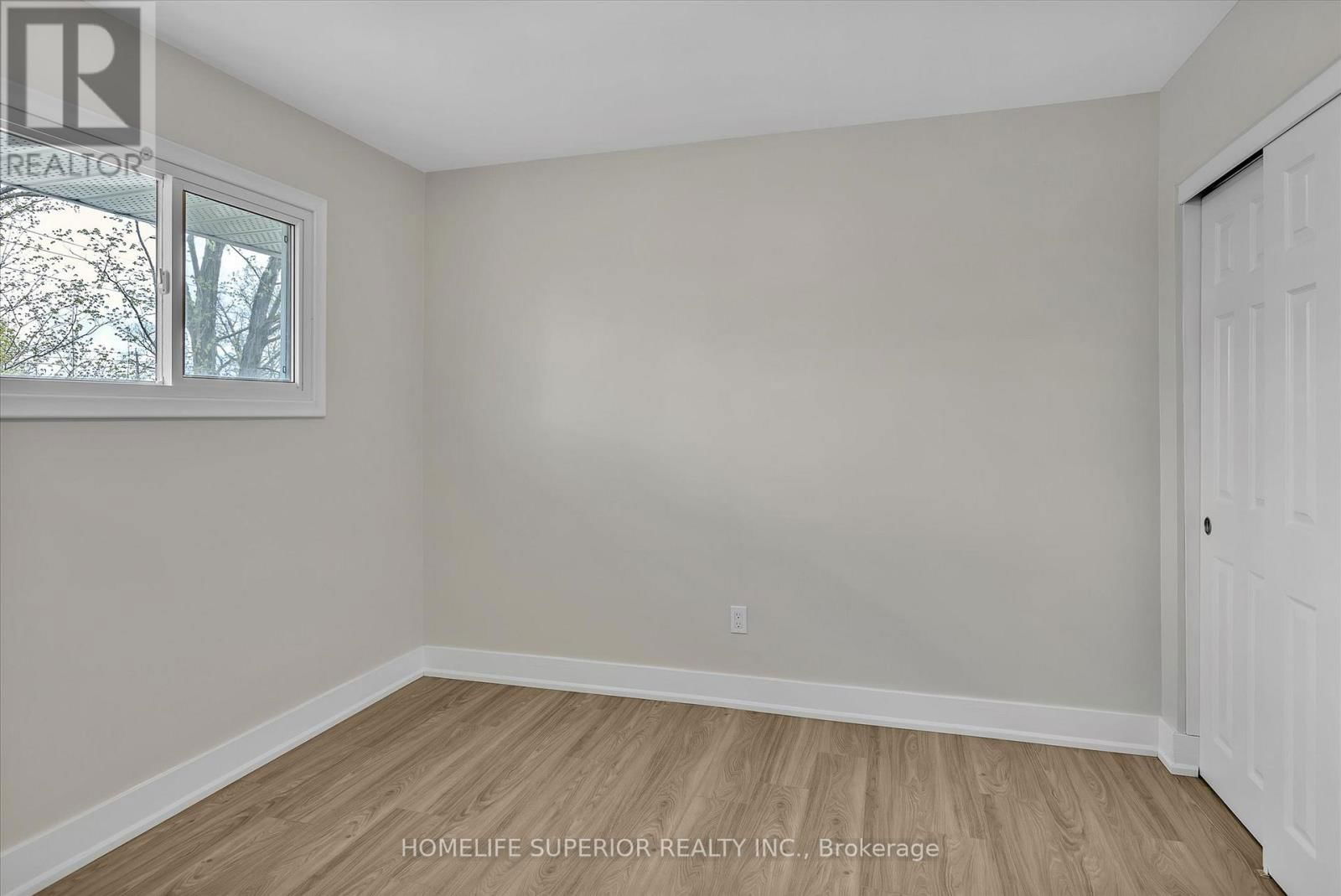 1243 ALBERTUS AVENUE Image 18