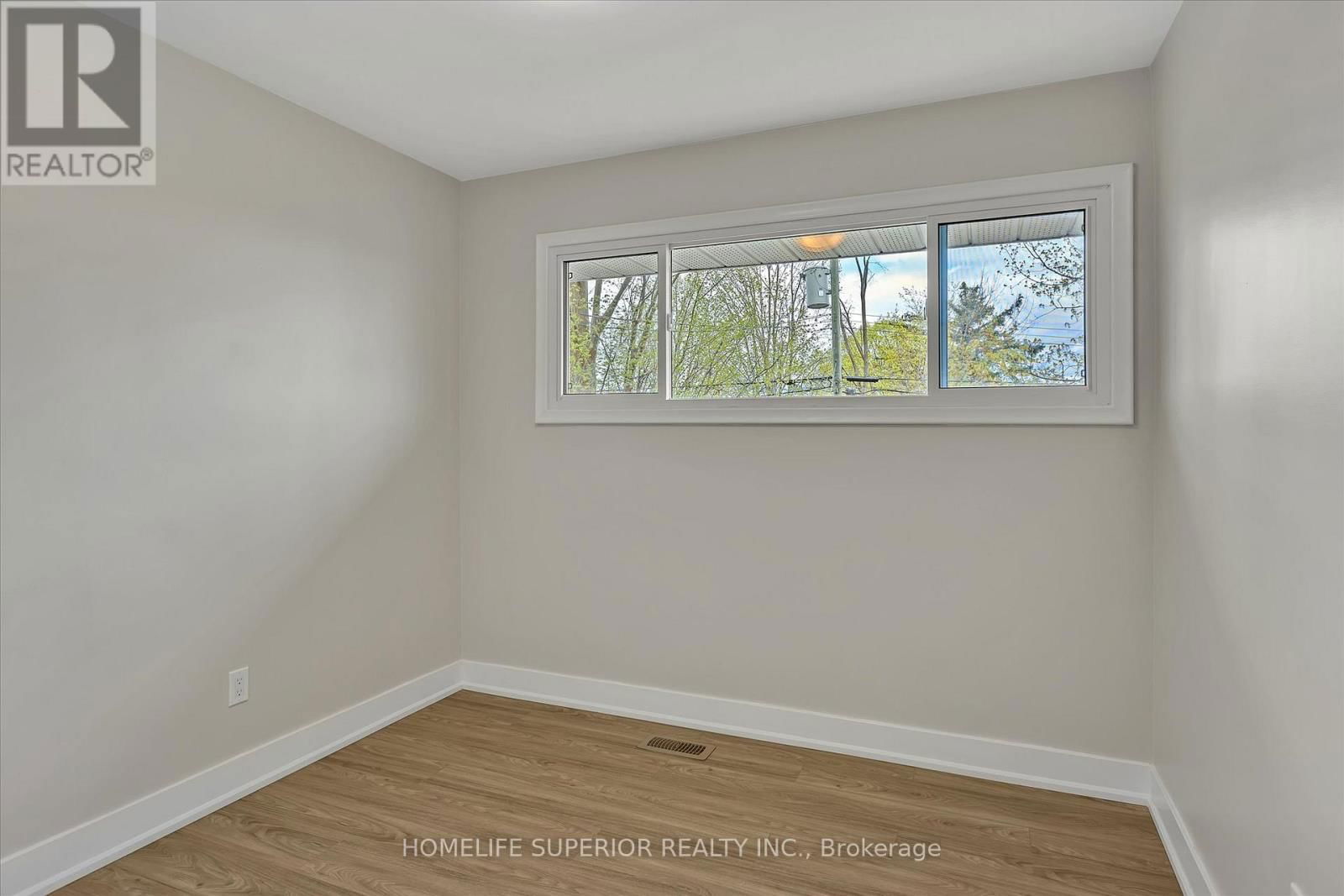 1243 ALBERTUS AVENUE Image 24