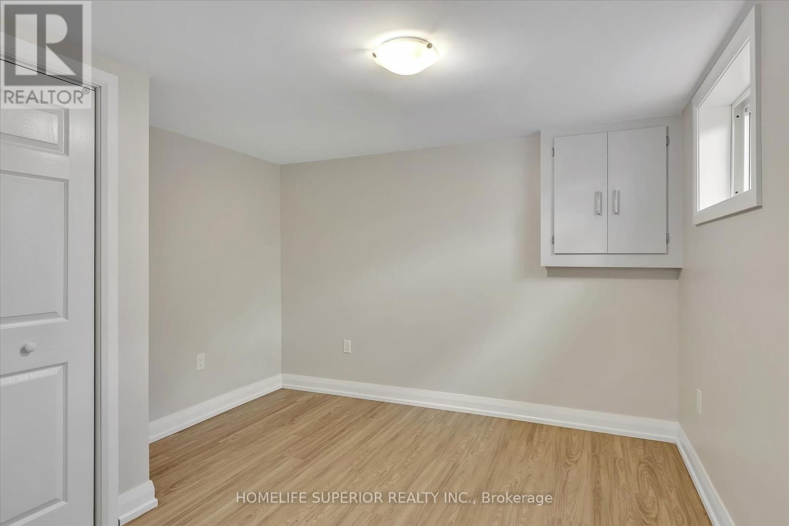 1243 ALBERTUS AVENUE Image 34