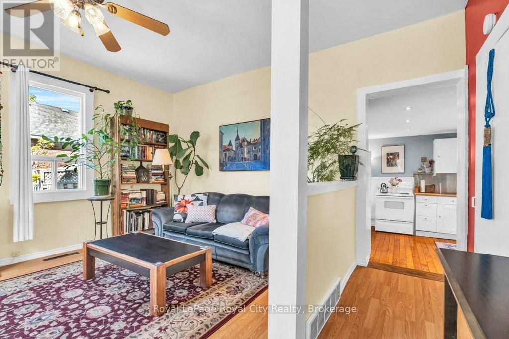 110 YORK ROAD Image 12