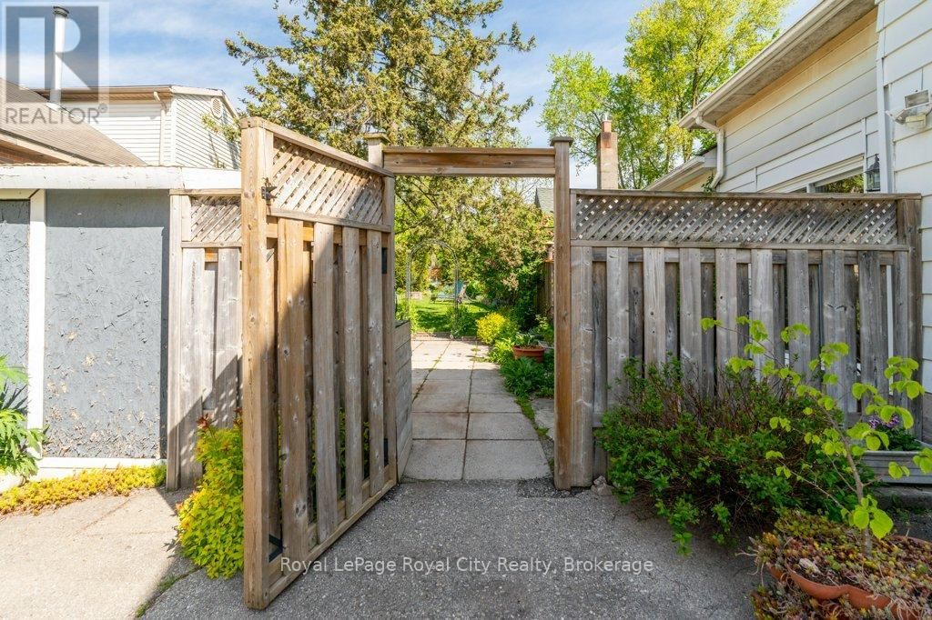 110 YORK ROAD Image 31