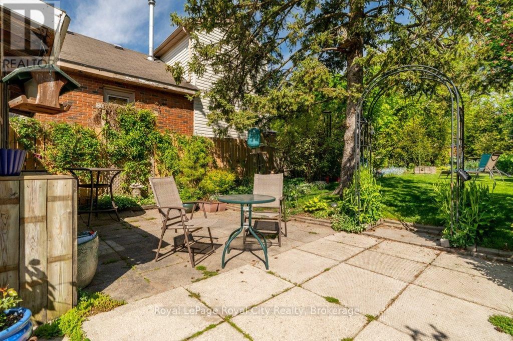 110 YORK ROAD Image 35