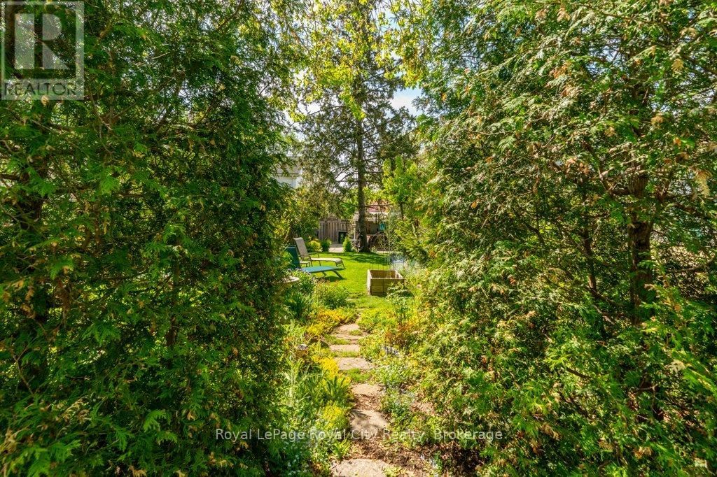 110 YORK ROAD Image 44