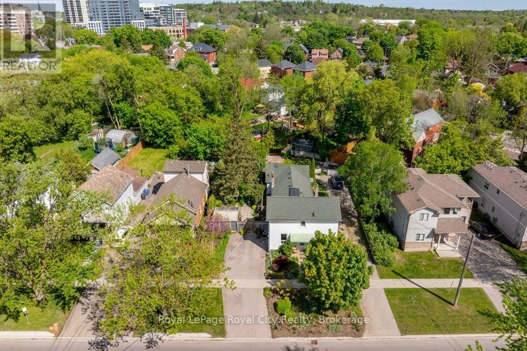 110 YORK ROAD Image 46