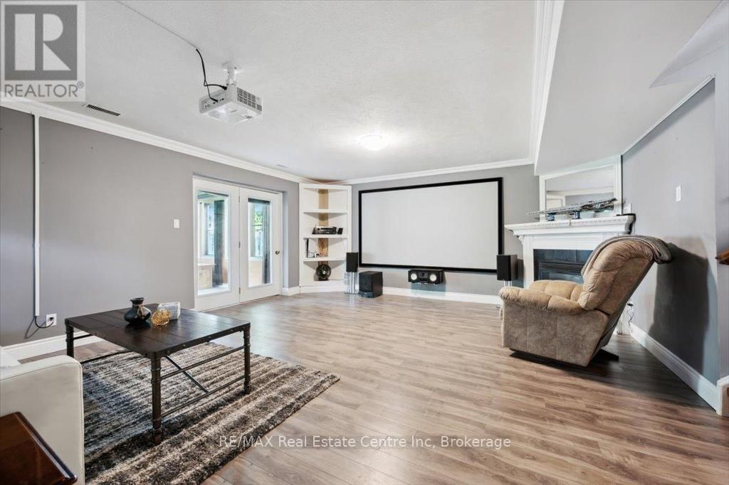 9 PAULINE PLACE Image 14