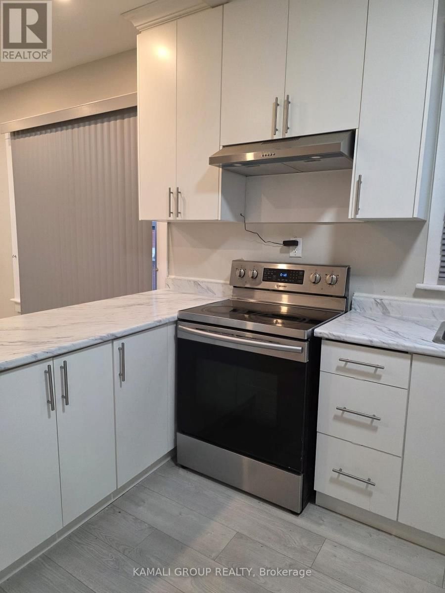 Main - 4554 THIRD AVENUE Image 6