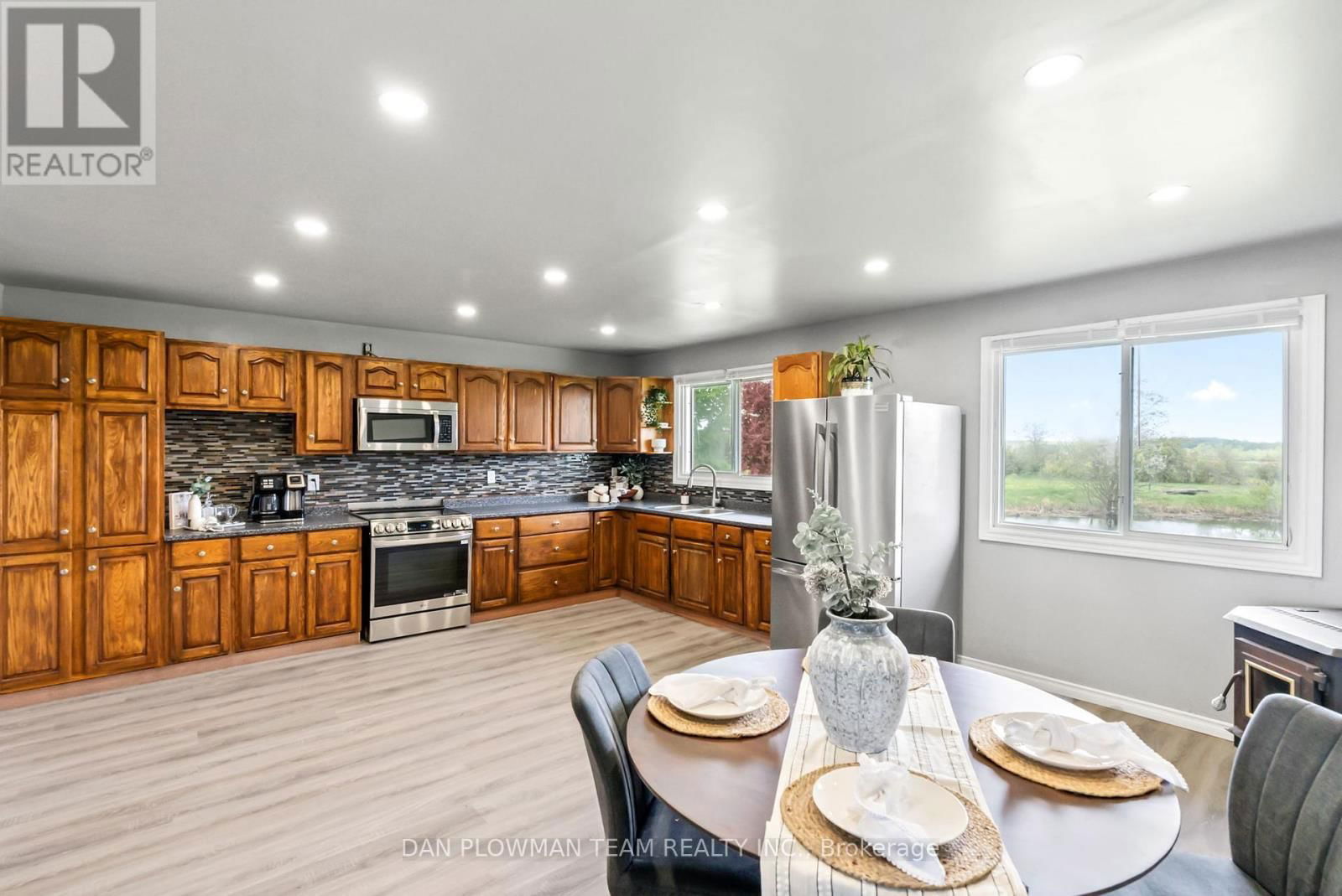 503 ZION ROAD Image 10