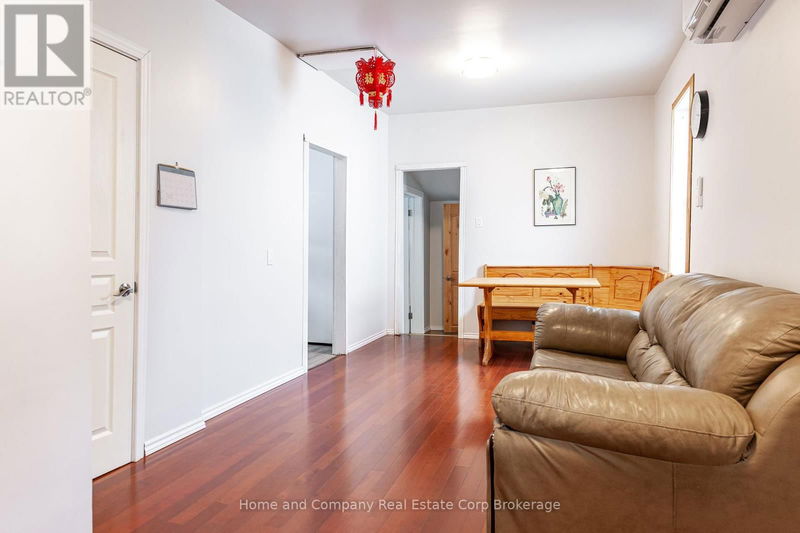 Tertiary Property View