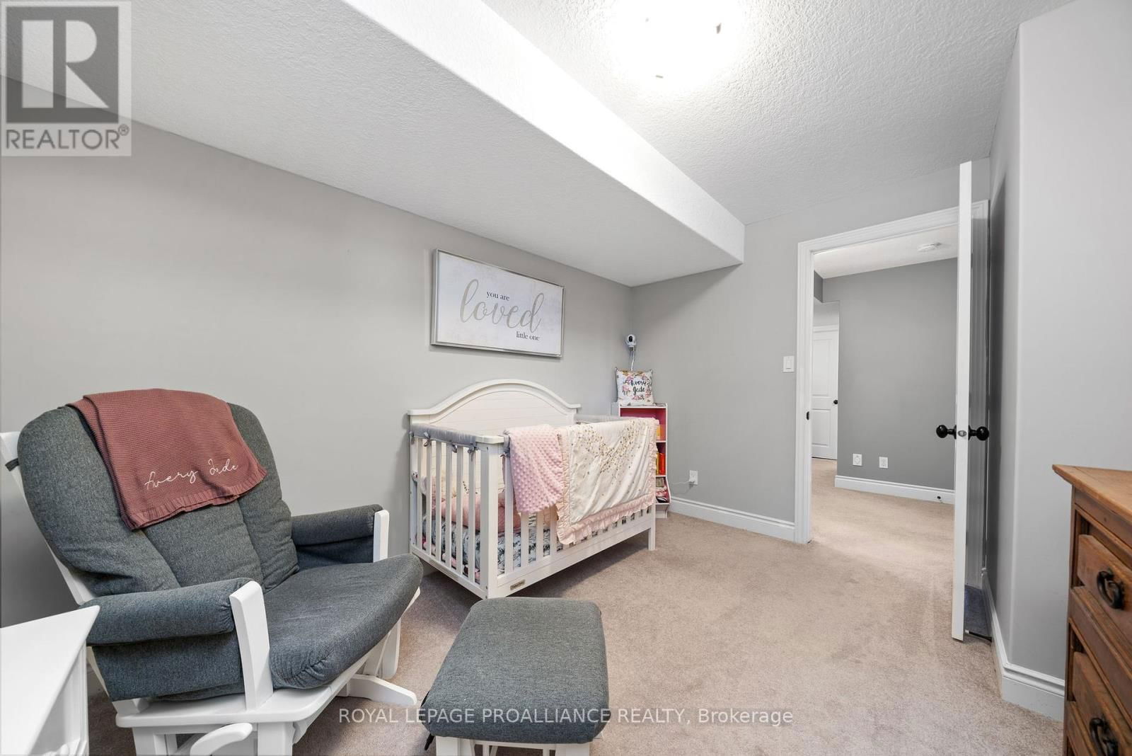 23 FREEDOM CRESCENT Image 26