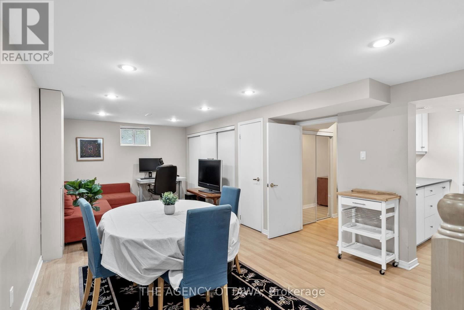 659 ALESTHER STREET Image 21