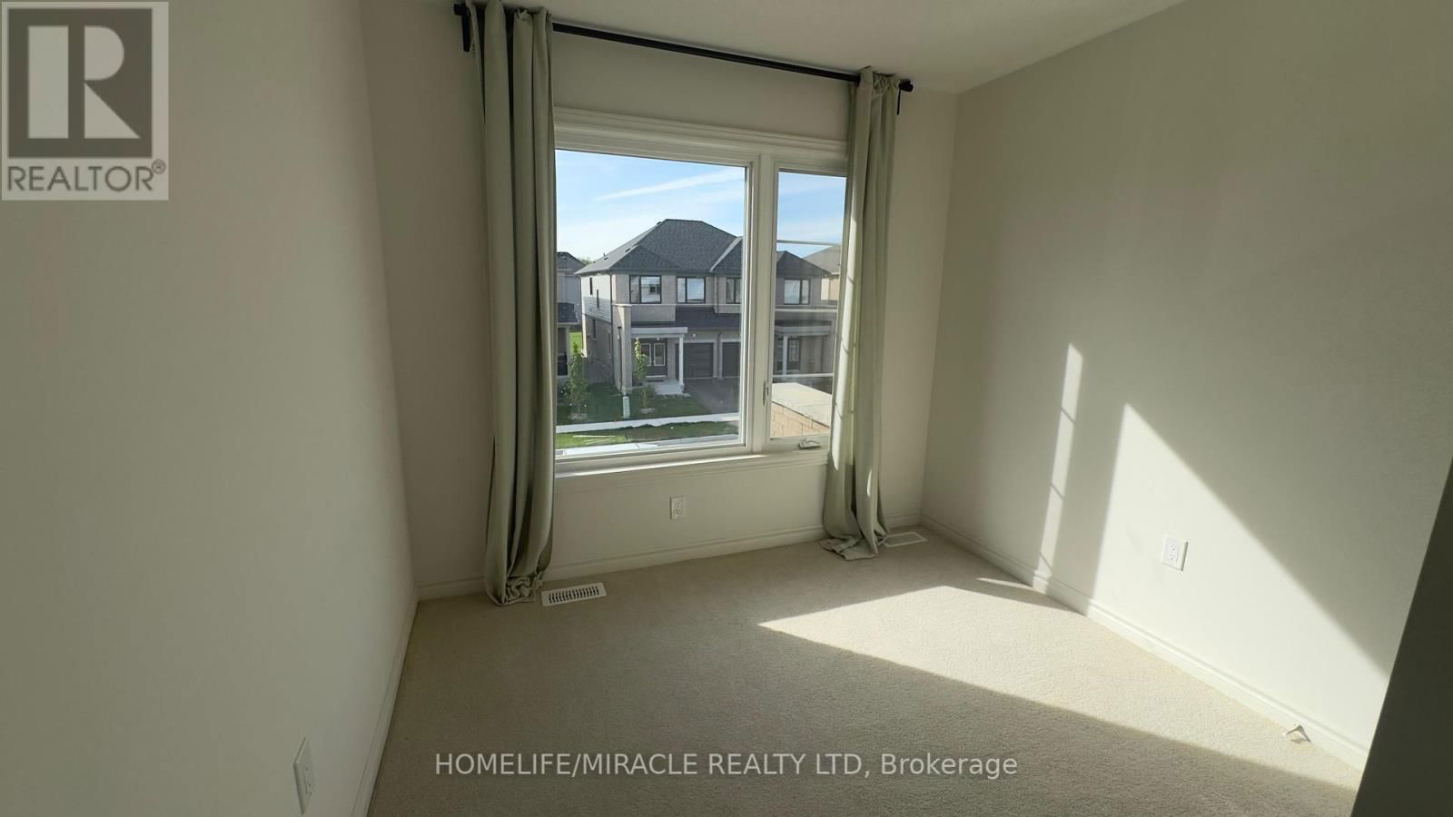 204 POVEY ROAD Image 25