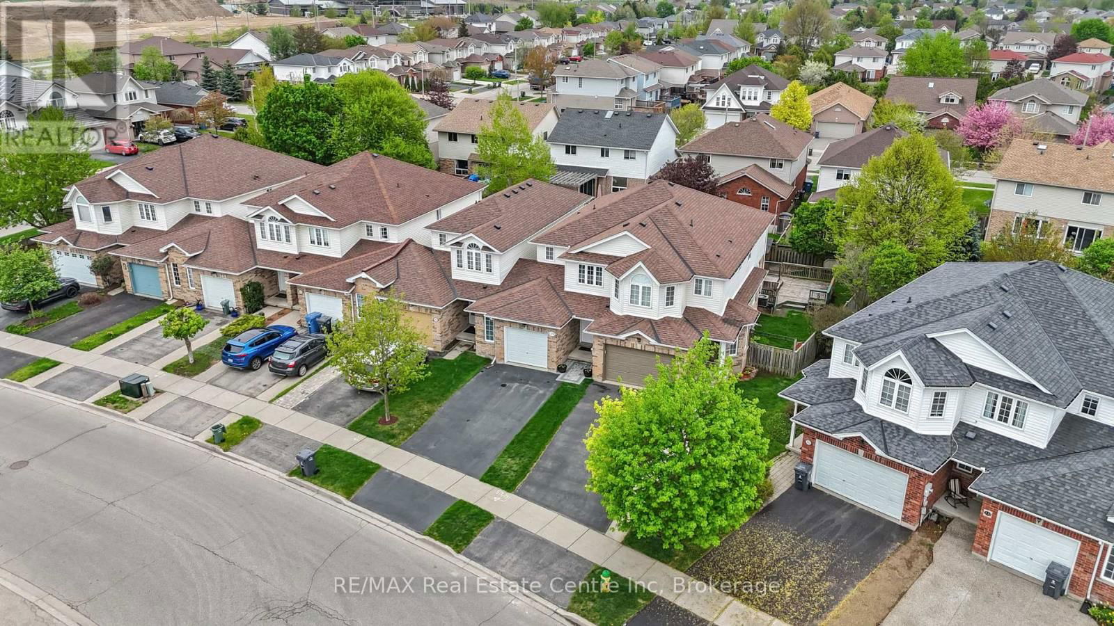 139 GOSLING GARDENS Image 2