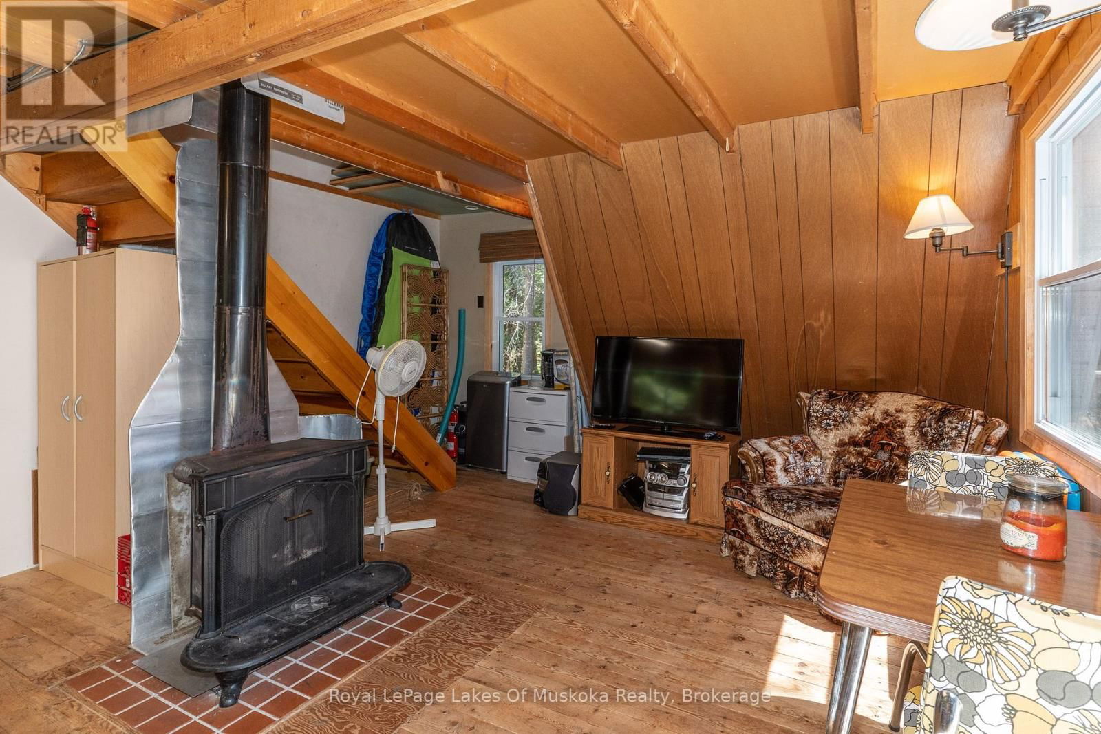 1143 CRANE LAKE DRIVE Image 9