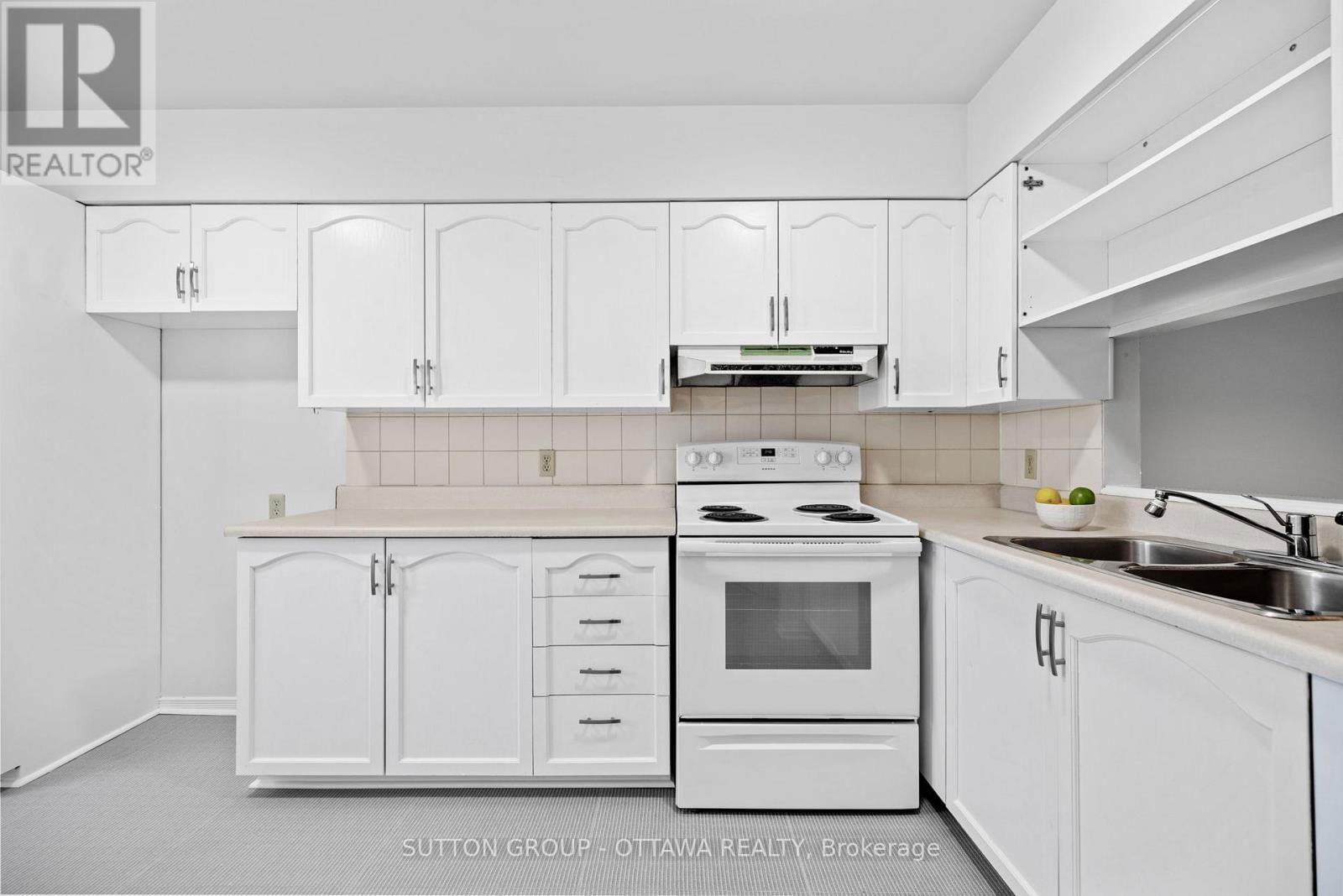 218 SWITZER AVENUE Image 4