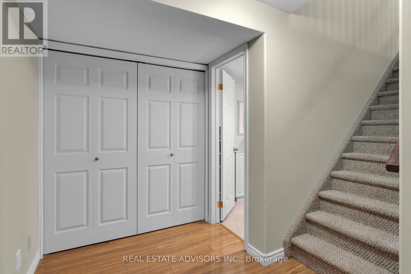 1124 CROSSFIELD AVENUE Image 27