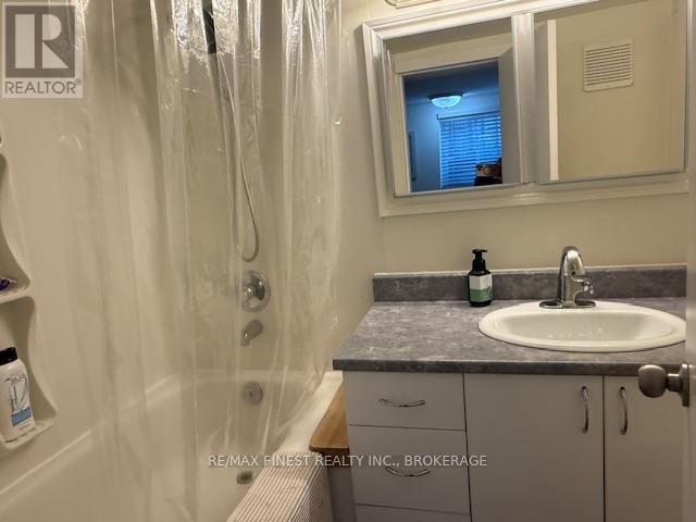 166 QUEEN STREET Image 10