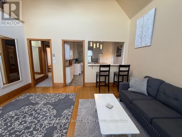 166 QUEEN STREET Image 22