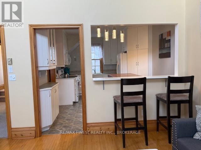 166 QUEEN STREET Image 23